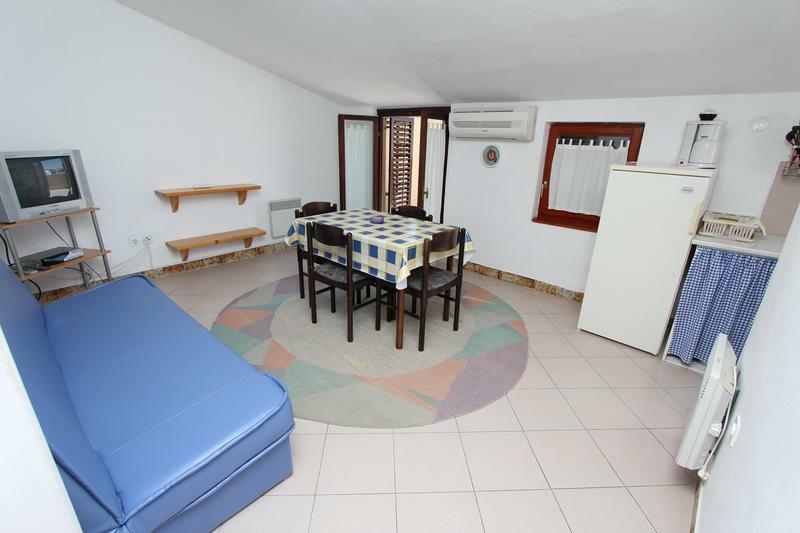 Apartments Lora Rovinj Bagian luar foto